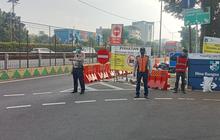 Ada Pekerjaan Saluran di Jakbar, Hanya Motor yang Bisa Melintas ke Arah Kemanggisan