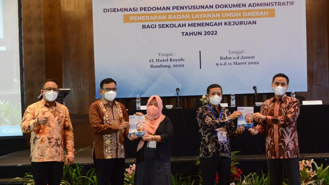 Rapat koordinasi Badan Layanan Umum Daerah dalam rangka Launching Pedoman Penyusunan Dokumen Administratif Penerapan BLUD SMK (istimewa)