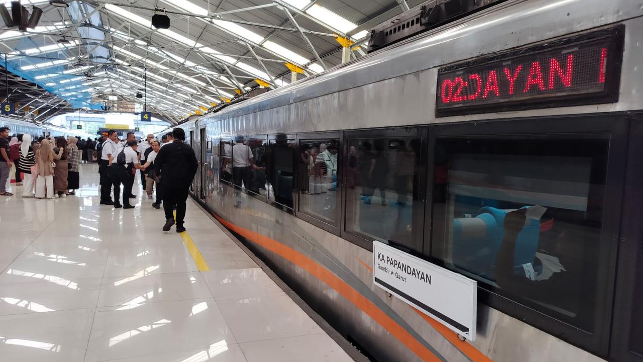 Menhub Resmikan Stasiun Jatake, Perkuat Kolaborasi KAI dan Swasta