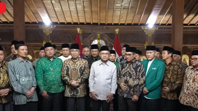 Presiden Prabowo Subianto mengundang 16 Ormas Islam ke Hambalang