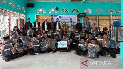 Lazisnu Paragon Salurkan Bantuan Pemulihan Madrasah dan Masjid Terdampak Bencana di Sumatera