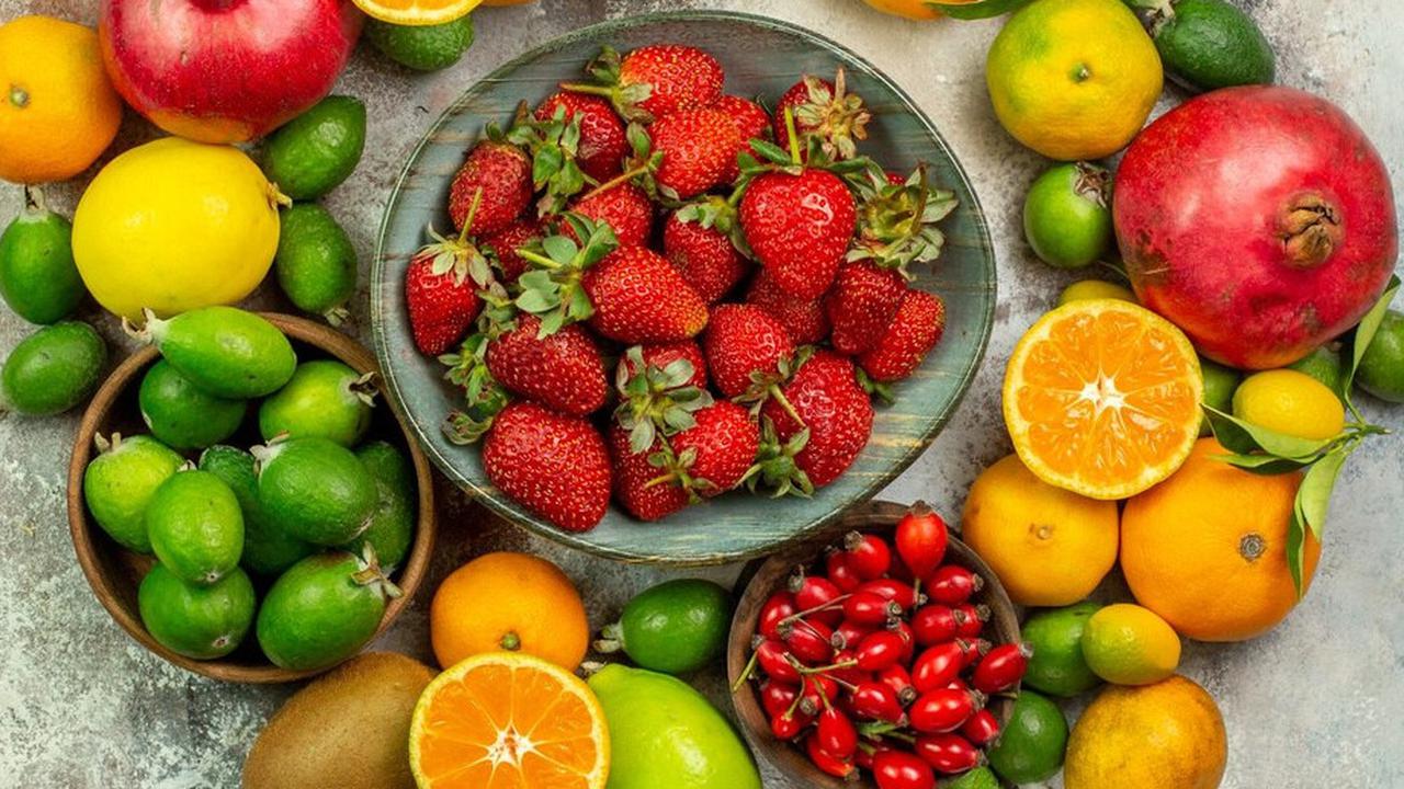 Ilustrasi buah-buahan/freepik.com/KamranAydinov
