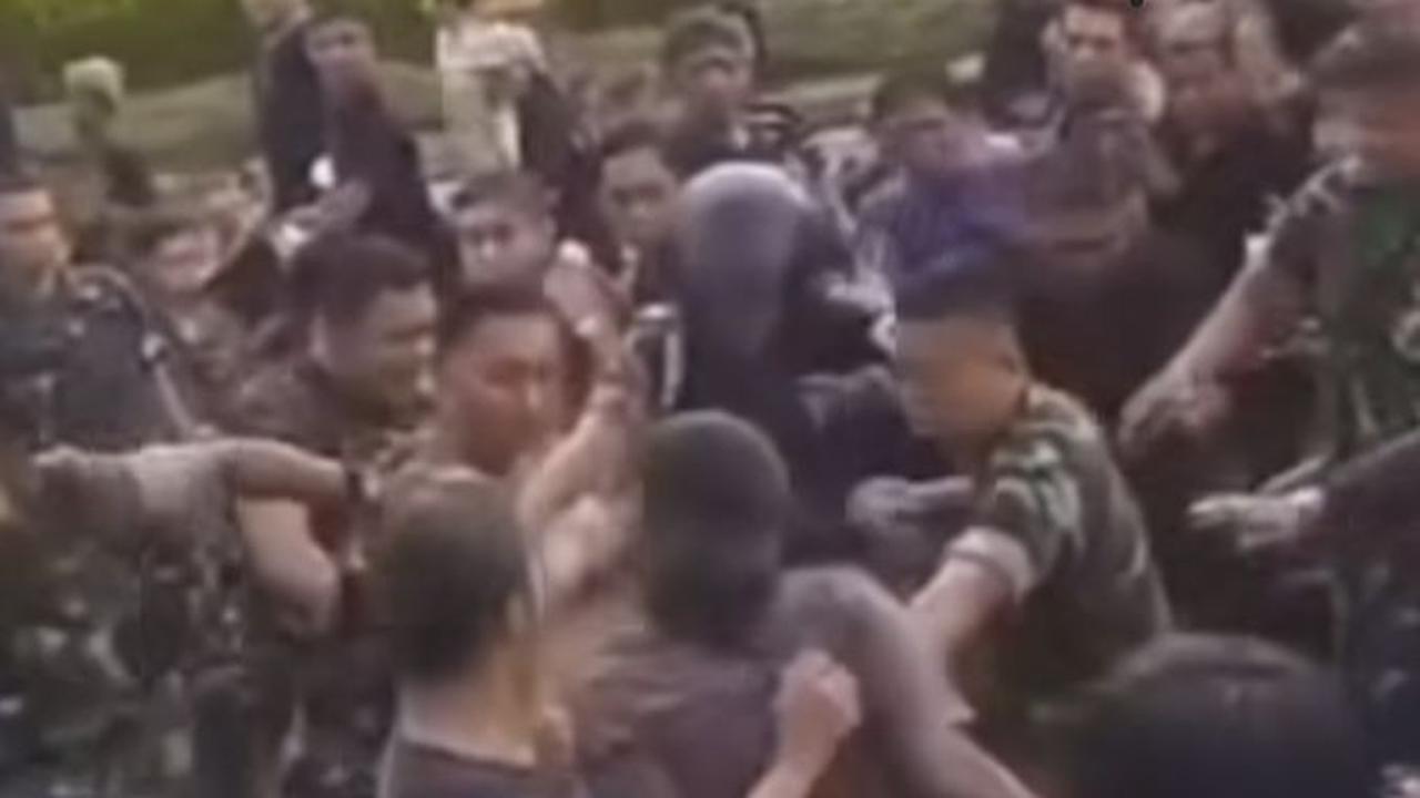 Anggota TNI Bentrok Dengan Pengiring Jenazah di Manado Akibat Suara Bising Knalpot, Begini Kronologinya