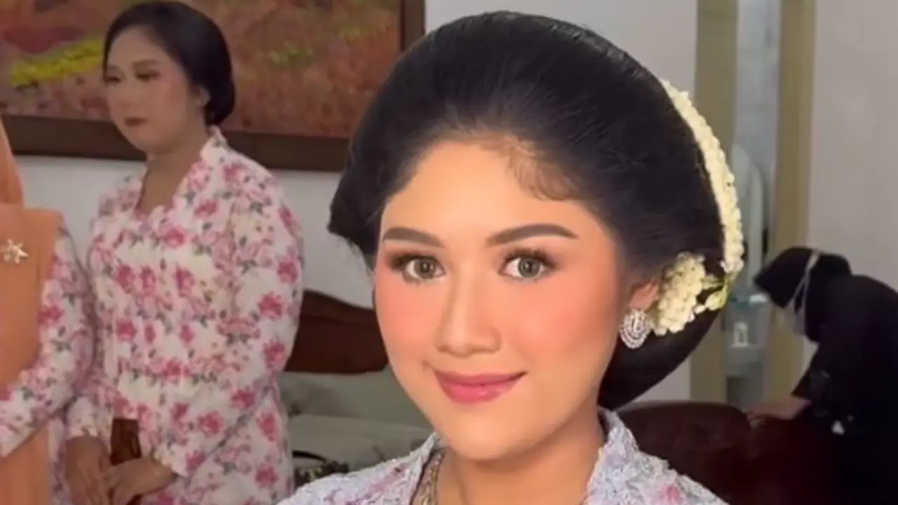 Erina Gudono dan Kaesang Pangarep Selenggarakan Tasyakuran dan Tingkeban 7 Bulan Kehamilan