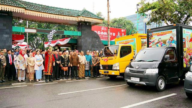 Mobil Pasar Murah Keliling