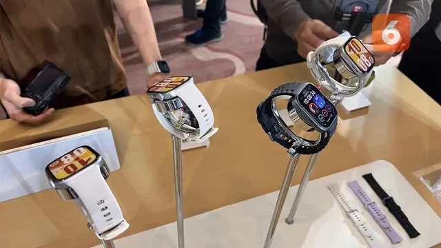 Huawei Watch Fit 4 & Fit 4 Pro. Liputan6.com/Reanthonio Oktovier Sinanu