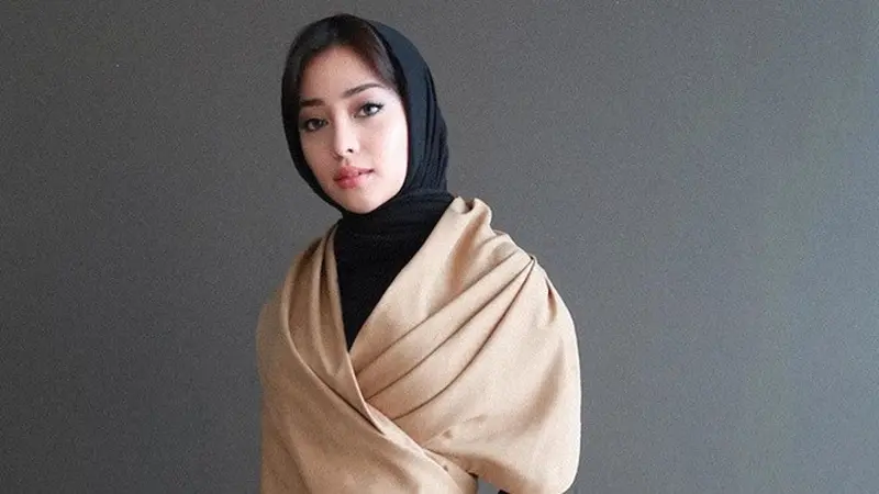 Tampil Beda, Ini 6 Potret Nikita Willy Pakai Busana Muslim yang Tuai Pujian