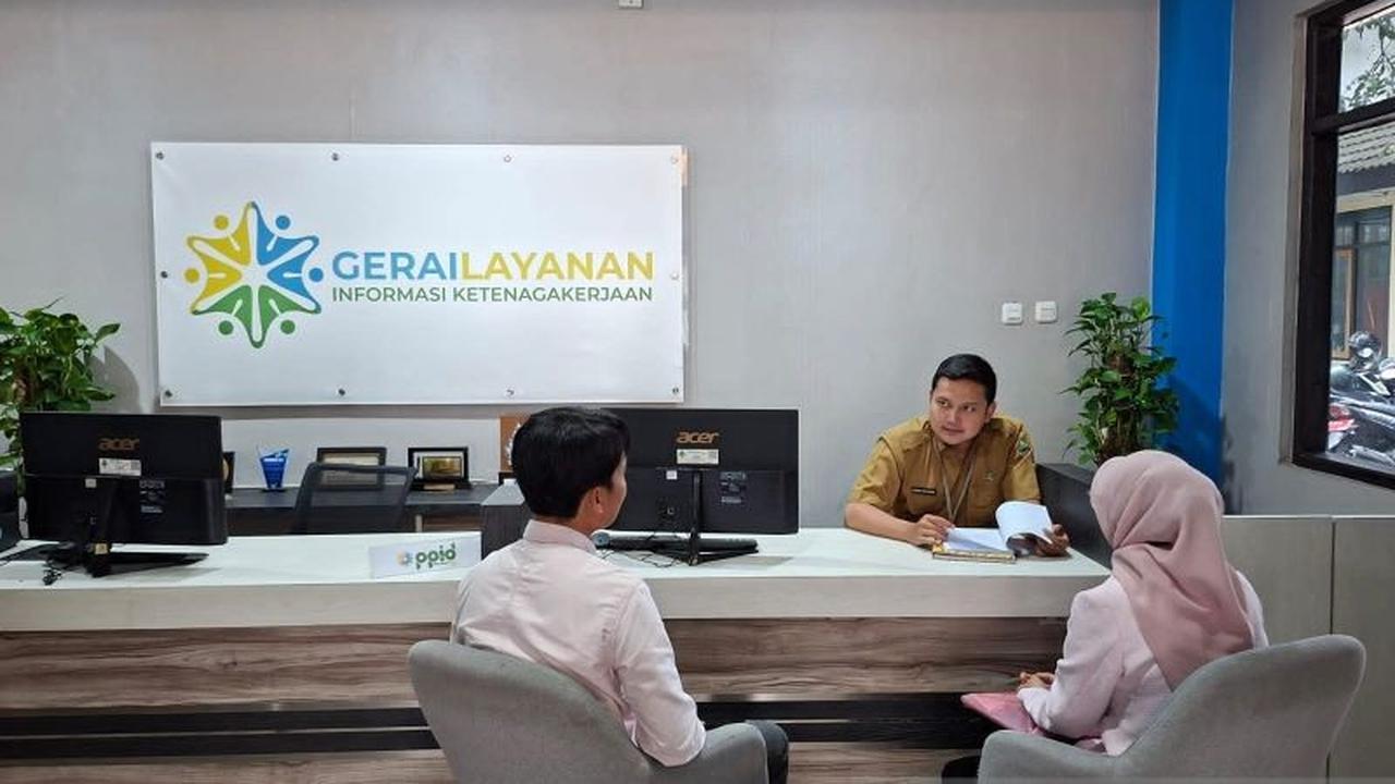 Disnakertrans Jabar Terima Ratusan Aduan THR Lebaran 2026, Perusahaan Terancam Sanksi Berat