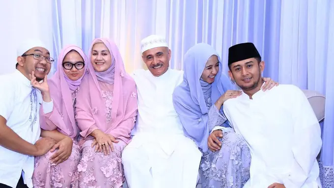 [Bintang] Laudya Cynthia Bella 