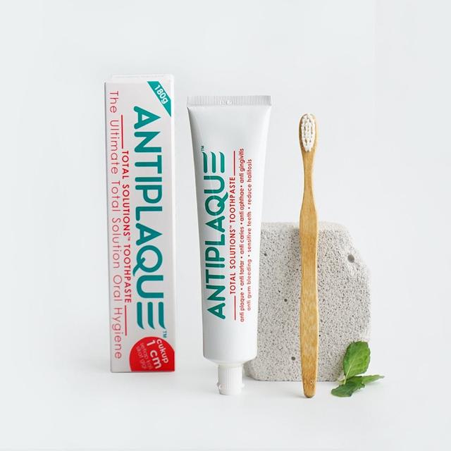 Triple Ace Antiplaque Total Solution