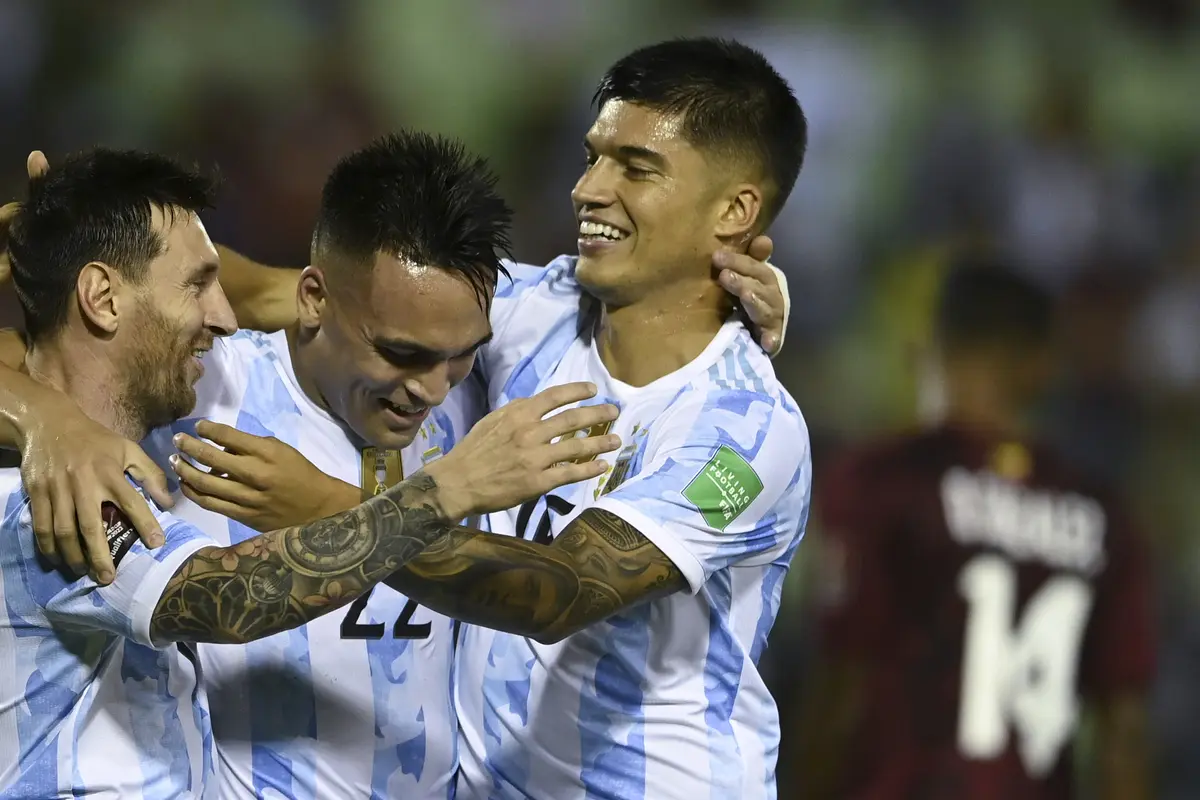 FOTO: Argentina Lumat Venezuela di Kualifikasi Piala Dunia 2022