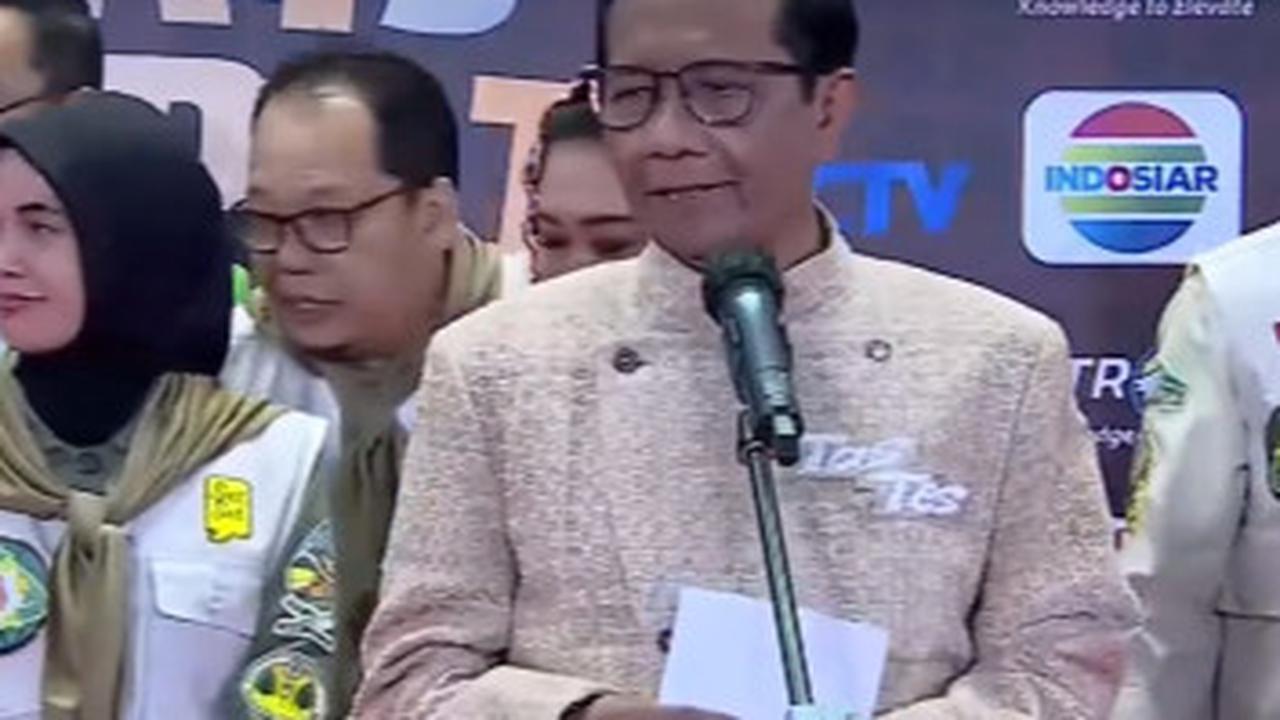 Lebih lanjut, Mahfud mengungkapkan bahwa pakaian tersebut membutuhkan waktu sekitar 6 bulan untuk bisa siap digunakan. Meski begitu, pakaian ini mampu memberikan dampak positif kepada ribuan kehidupan.<br>