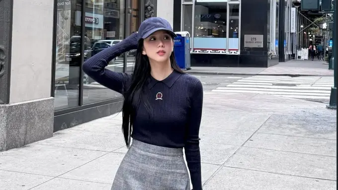 Ketahui rahasia diet dan olahraga rutin ala Jisoo Blackpink untuk tubuh ideal