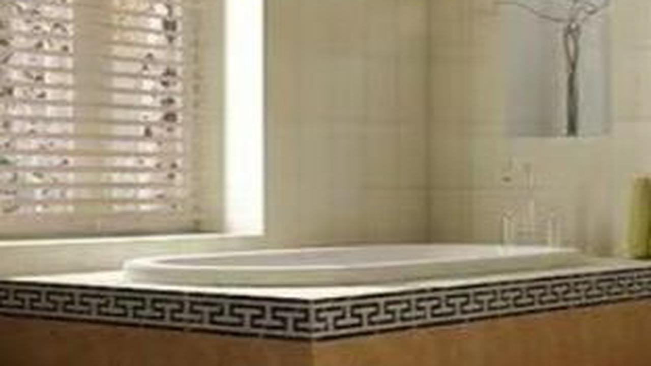1. Kamar Mandi Mediterania dengan Bathup<br>