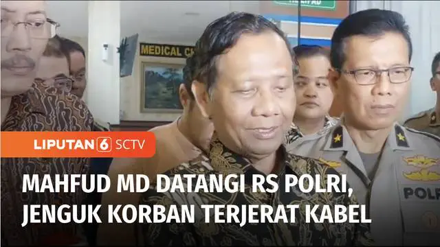 Menko Polhukam Mahfud MD mendatangi Rumah Sakit Polri, Kramat Jati, Jakarta Timur, untuk menjenguk Sultan Rifa'at Alfatih korban terjerat kabel fiber optik di kawasan Jakarta Selatan.