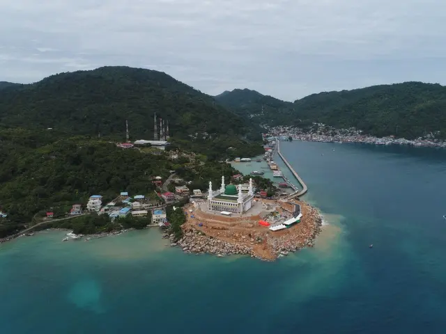 Heboh Pulau Anambas di Kepulauan Riau dijual online