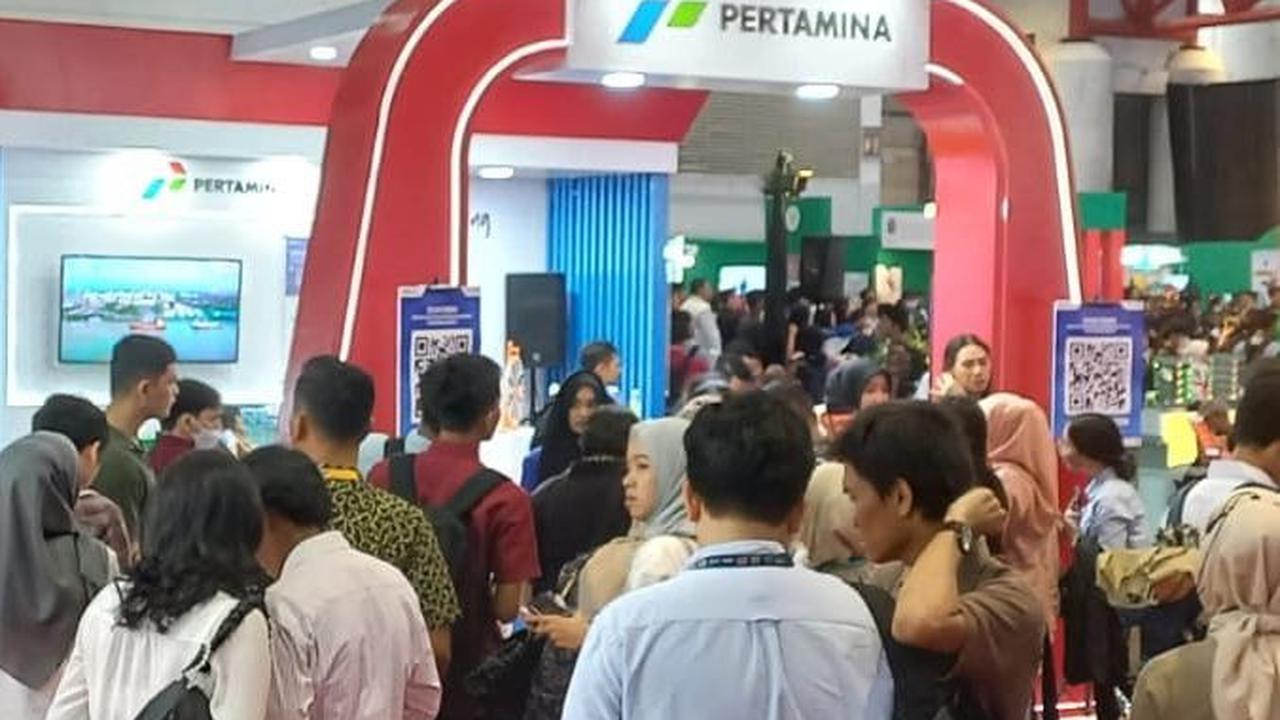 Ribuan Pencari Kerja Padati Job Fair Nasional Kemnaker