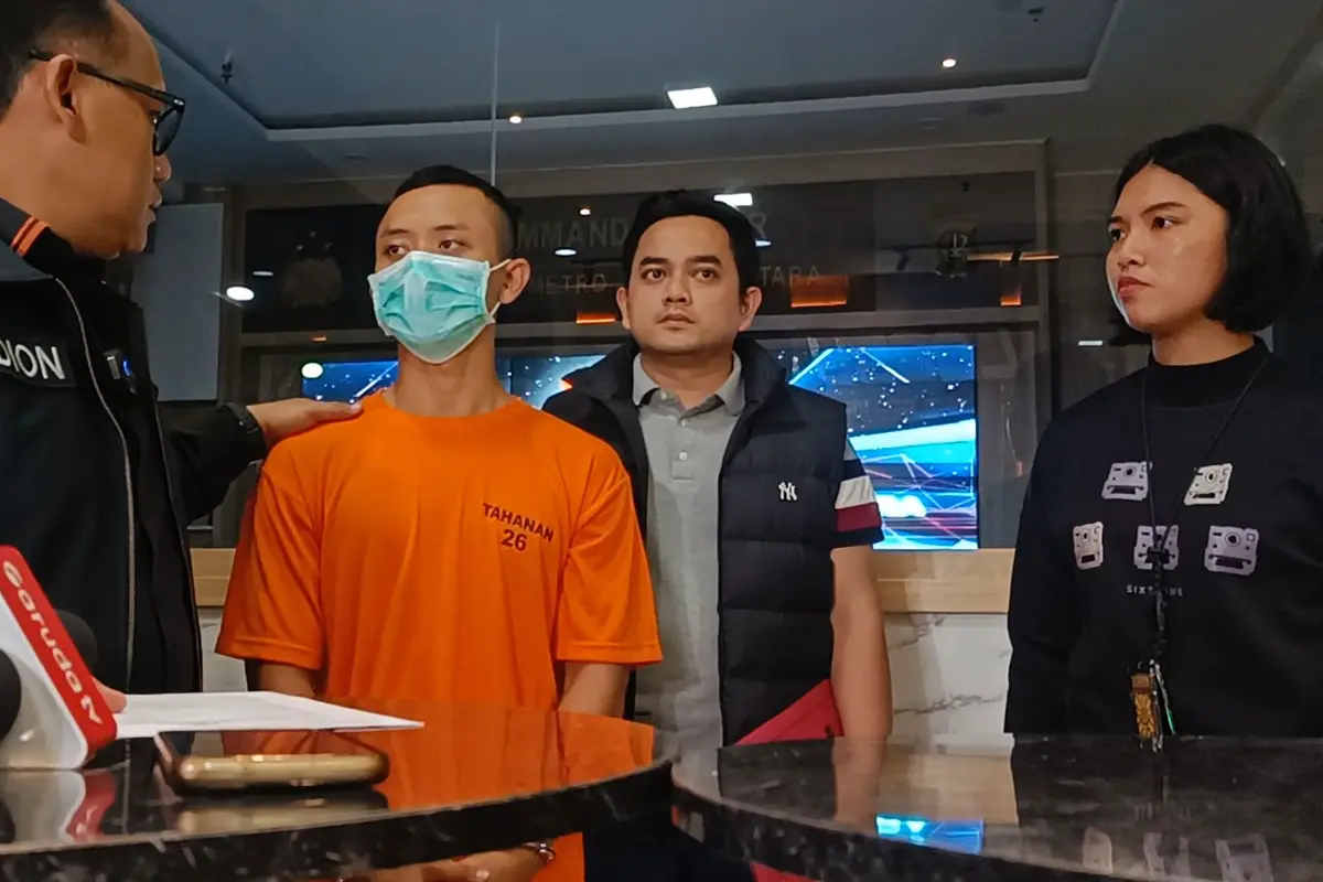 Senior tingkat dua Sekolah Tinggi Ilmu Pelayaran (STIP), Tegar Rafi Sanjaya (TRS), ditetapkan sebagai tersangka penganiayaan dan pembunuhan junior tingkat satu Putu Satria Ananta Rustika (19). (Merdeka.com/Rahmat Baihaqi)