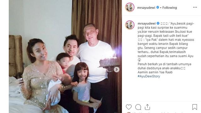 Ayu Dewi (Foto: Instagram/@mrsayudewi)