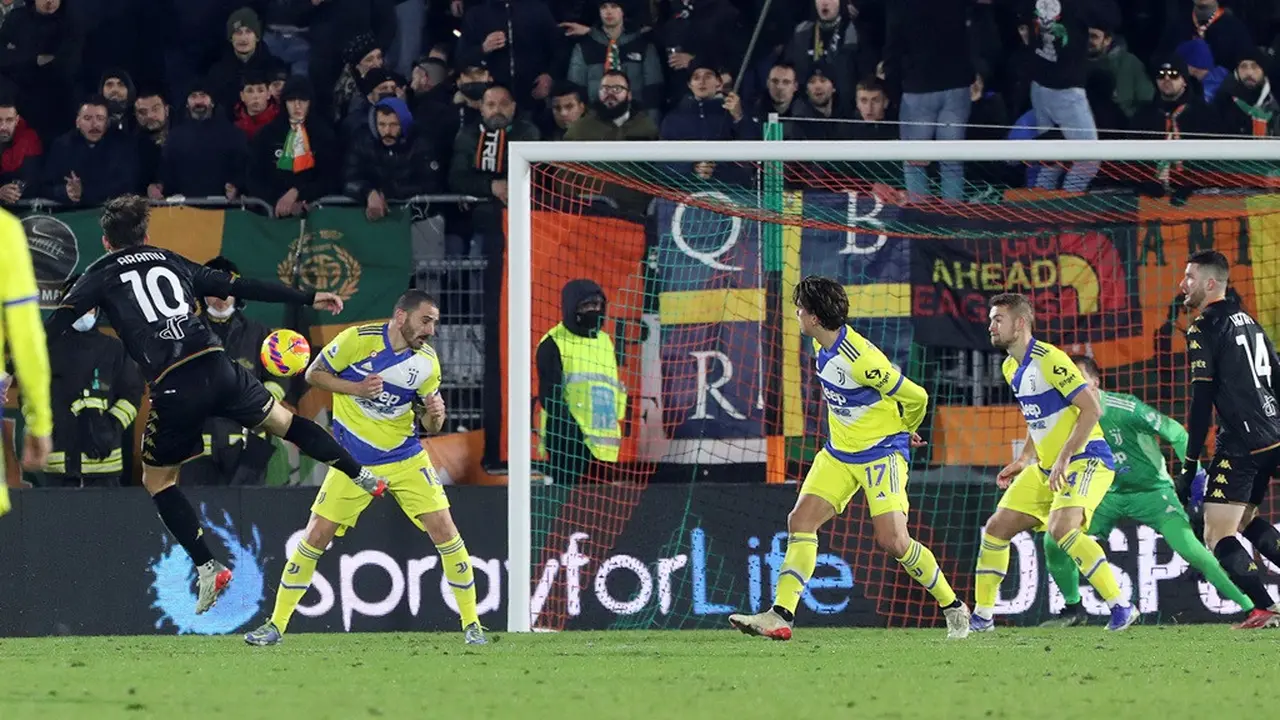 Venezia Vs Juventus
