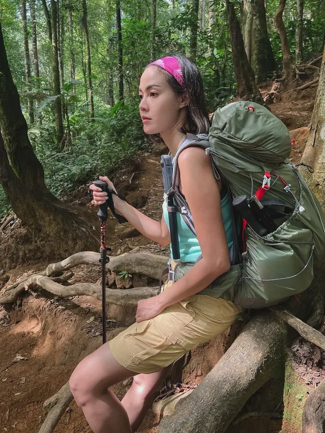 Della Dartyan di Gunung Gede Pangrango