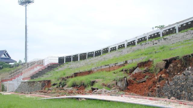 Stadion Jenderal Hoegeng