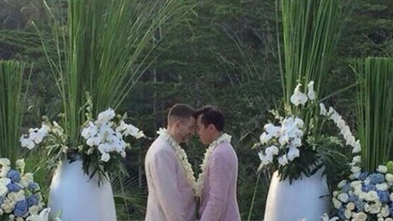Pendeta Hindu minta pemangku yang nikahkan gay di Bali diusut