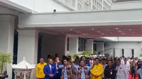 Prabowo-Gibran Tiba di KPU, Teriakan Pendukung Menggema di Sepanjang Jalan Imam Bonjol