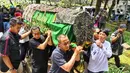 Iffet Veceha atau Bunda Iffet merupakan ibu kandung dari personel Slank Bimo Setiawan Almachzumi atau yang akrab disapa Bimbim. (Liputan6.com/Angga Yuniar)