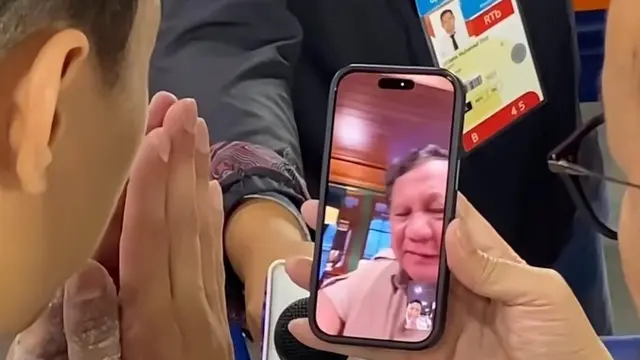 Prabowo Video Call Rahmat Erwin Usai Raih Emas Asian Games