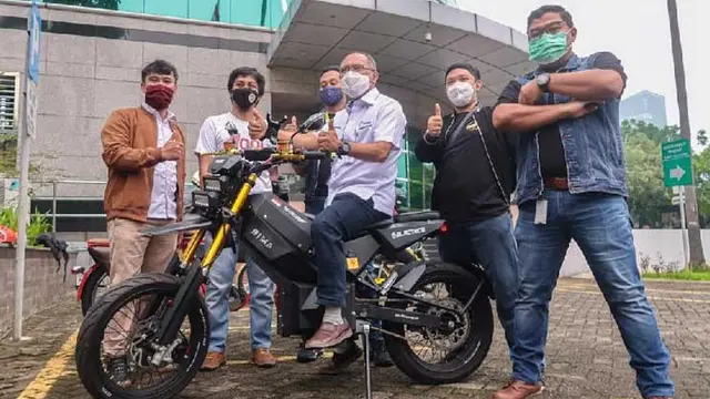 ELNUSA Pamerkan Motor Listrik Miliknya ELBIKE