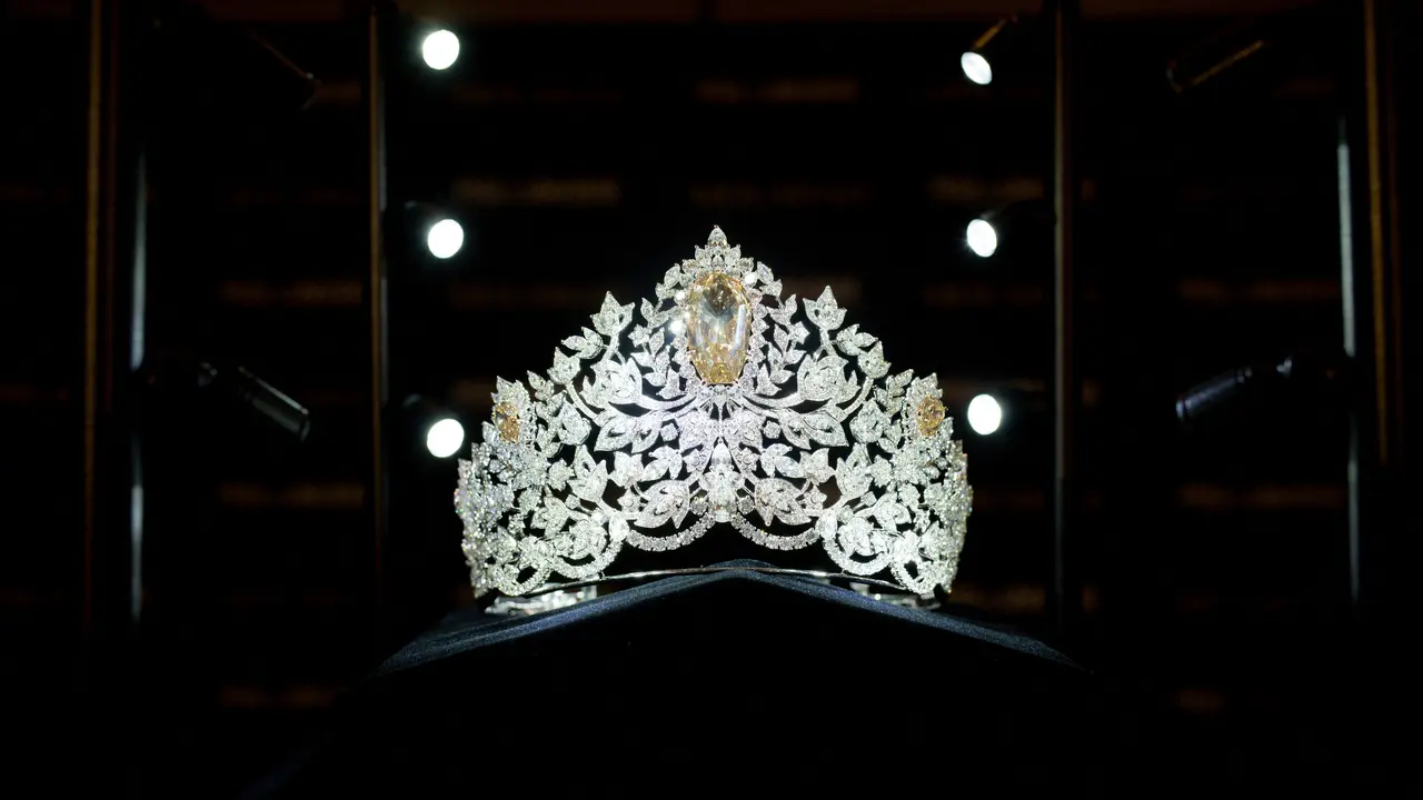 Mahkota Miss Universe