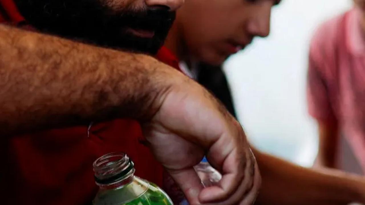 Setiap hari tempat ini selalu dipadati oleh antrean warga Gaza yang mengambil air.
