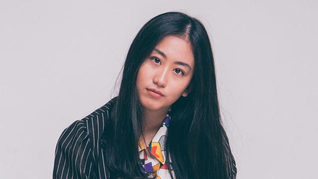 [Bintang] Akhiri Cerita Cinta, Begini Outfit Imut Vanessa Surya Kekasih Glenn Fredly yang Masih Belia