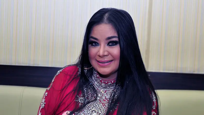 Anisa Bahar Sesalkan Keputusan Dewinta Lepas Nama Bahar