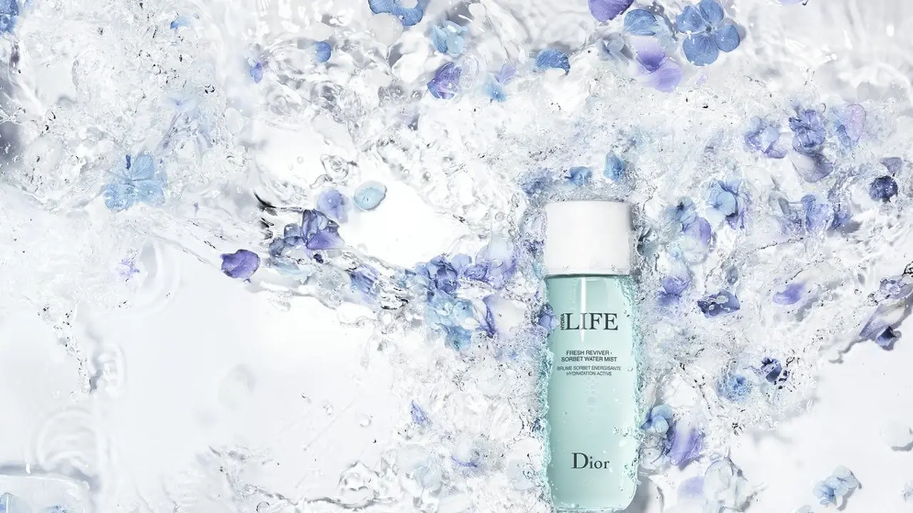 Facial Mist Terbaru dengan Sensasi Dingin dan Menyegarkan