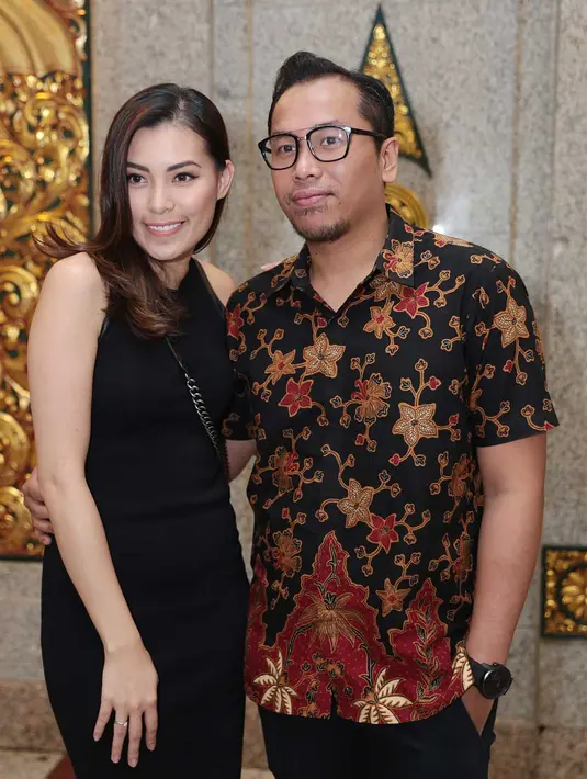 Dalam acara itu, Sammy Simorangkir yang pernah terlibat narkoba hadir dan memberikan testimoni terkait bahaya narkoba. Ia hadir bersama dengan kekasihnya. (Deki Prayoga/Bintang.com)