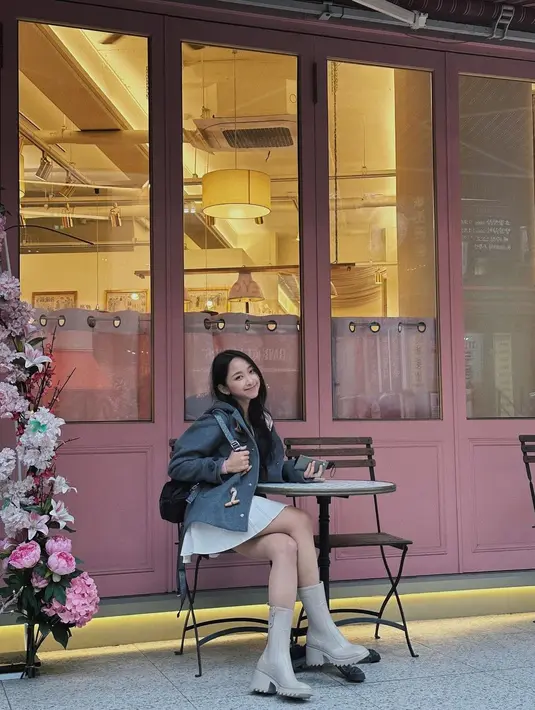 Dita Karang (Instagram/hey__deets)