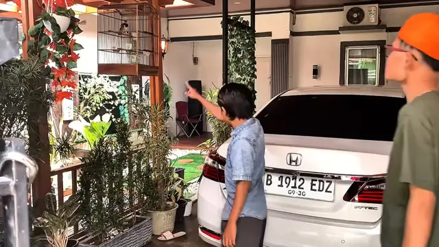 Potret Rumah Baru Sony Wakwaw