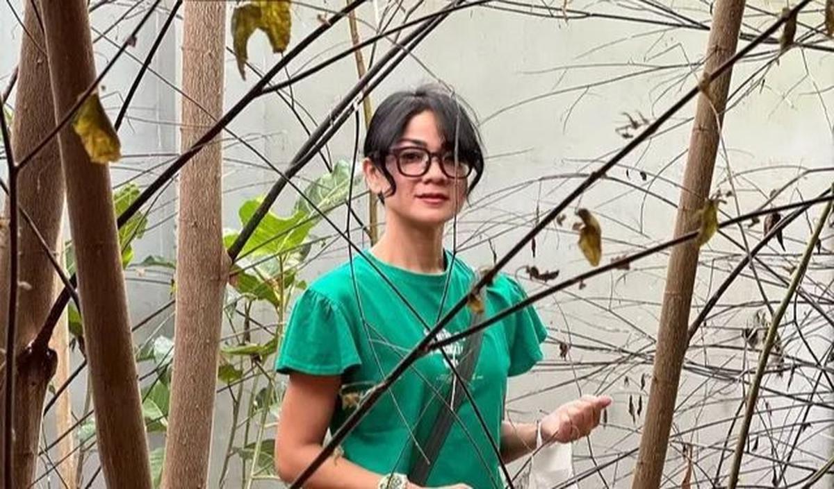 Melalui akun Instagram terverifikasinya, Nirina Zubir membuat pengumuman mengejutkan terkait dukungannya terhadap calon presiden dan calon wakil presiden pada Pemilu 2024.