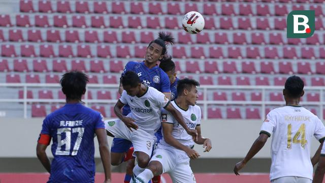 FOTO: Arema FC Tahan Imbang Persikabo 1973 1-1 dalam Partai Pembuka Piala Menpora 2021 - Andy Setyo Nugroho; Hanif Sjahbandi