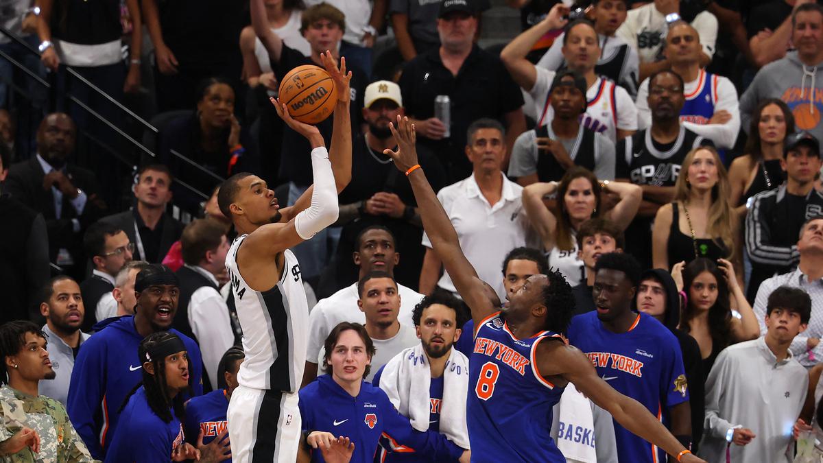 Nyaris Terkejar, Knicks Menang Lagi di Kandang Spurs di Game 2 NBA Finals 2026