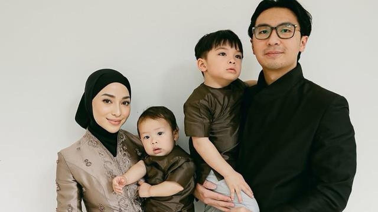 Tampil Menawan! 7 Model Hijab Simpel Terbaru ala Nikita Willy