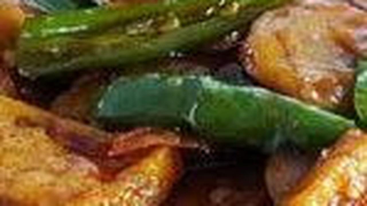 <b>Resep Tumis Tahu Tempe Kacang Panjang Pedas Manis</b>
