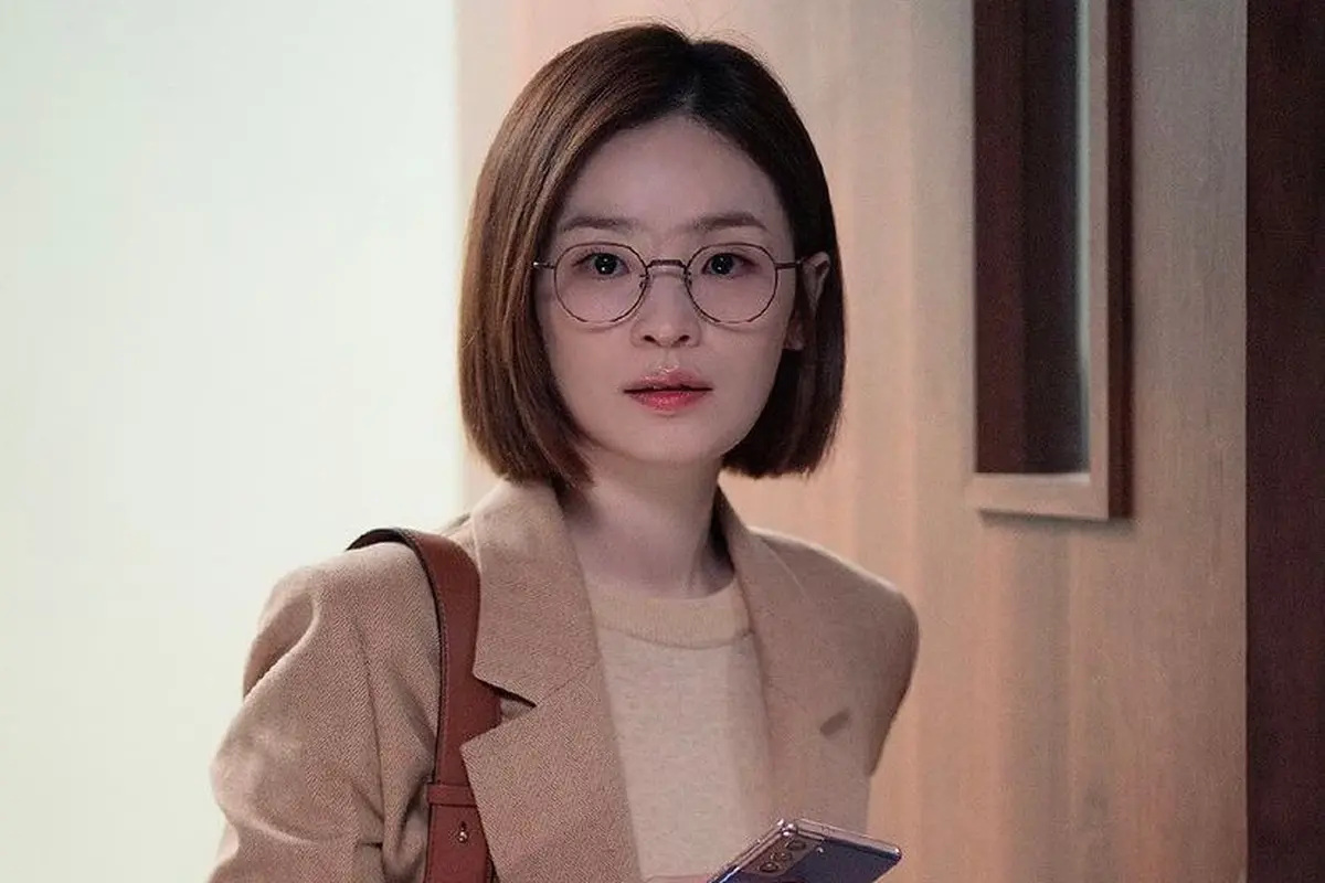 6 Model Rambut Pendek Ikonis Karakter Drama Korea, Jung Ho Yeon Curi Perhatian
