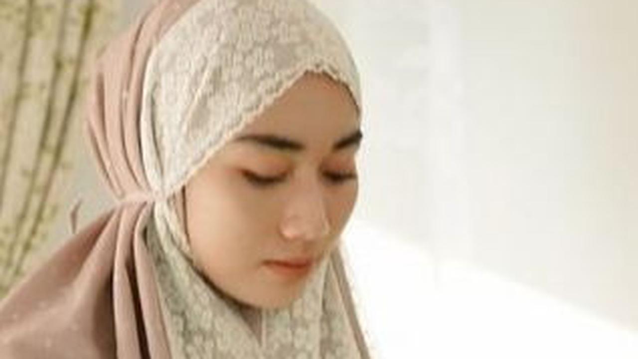 Oleh karena itu, mari kita jadikan sholat dhuha sebagai bagian tak terpisahkan dari rutinitas ibadah kita, dan percayalah bahwa Allah SWT akan memberikan keberkahan dan kemudahan dalam setiap langkah kehidupan kita.