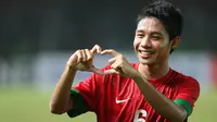 Evan Dimas Darmono berhasil mencetak dua gol saat Indonesia U23 menang atas lawannya Filipina U23 di SEA Games 2015.