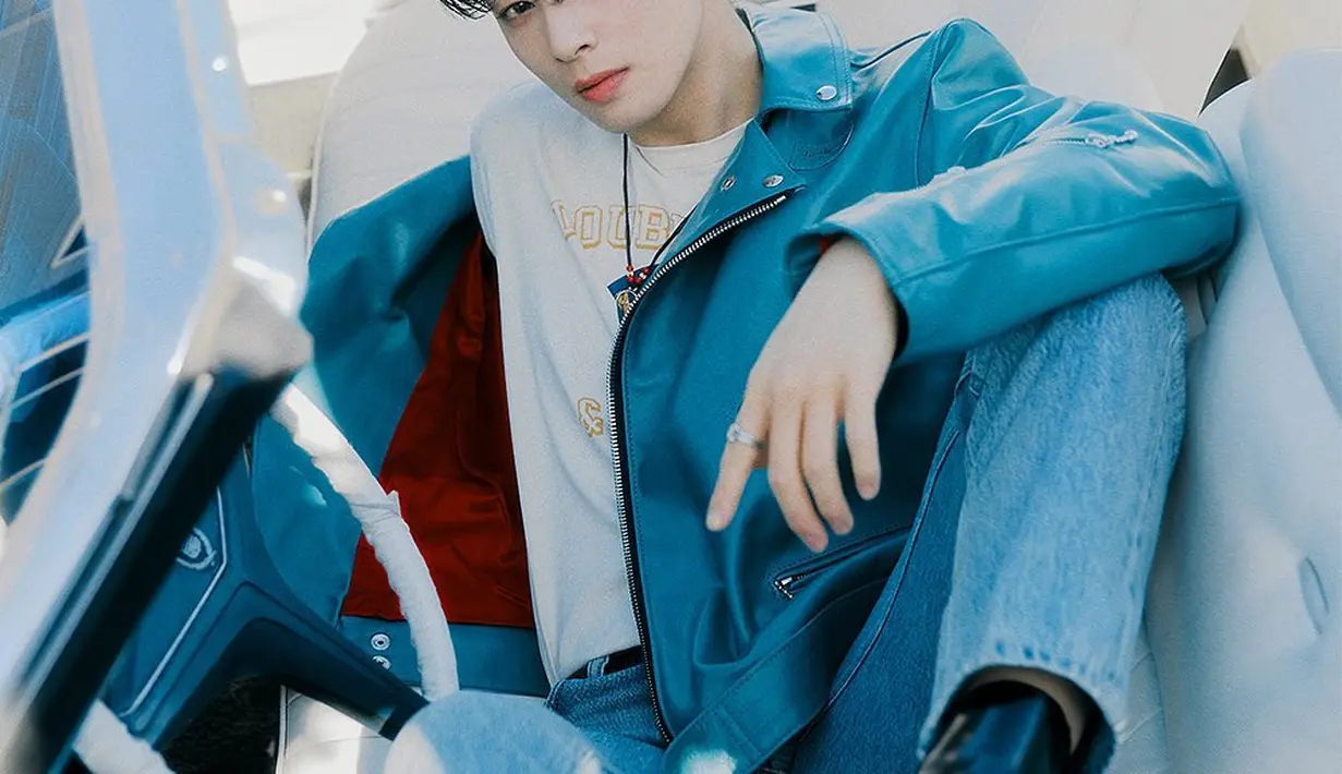 Cha Eun Woo pun memancarkan pesonanya yang begitu menawan. Apalagi dengan gayanya yang sangat fotogenik. (FOTO: instagram.com/eunwo.o_c/)
