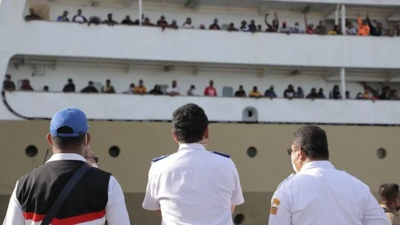 Direktorat Jenderal Perhubungan Laut Kementerian Perhubungan akan membentuk Posko Penyelenggaraan Angkutan Laut Natal 2022 dan Tahun Baru 2023 dimulai pada tanggal 18 Desember 2022 sampai dengan 8 Januari 2023.
