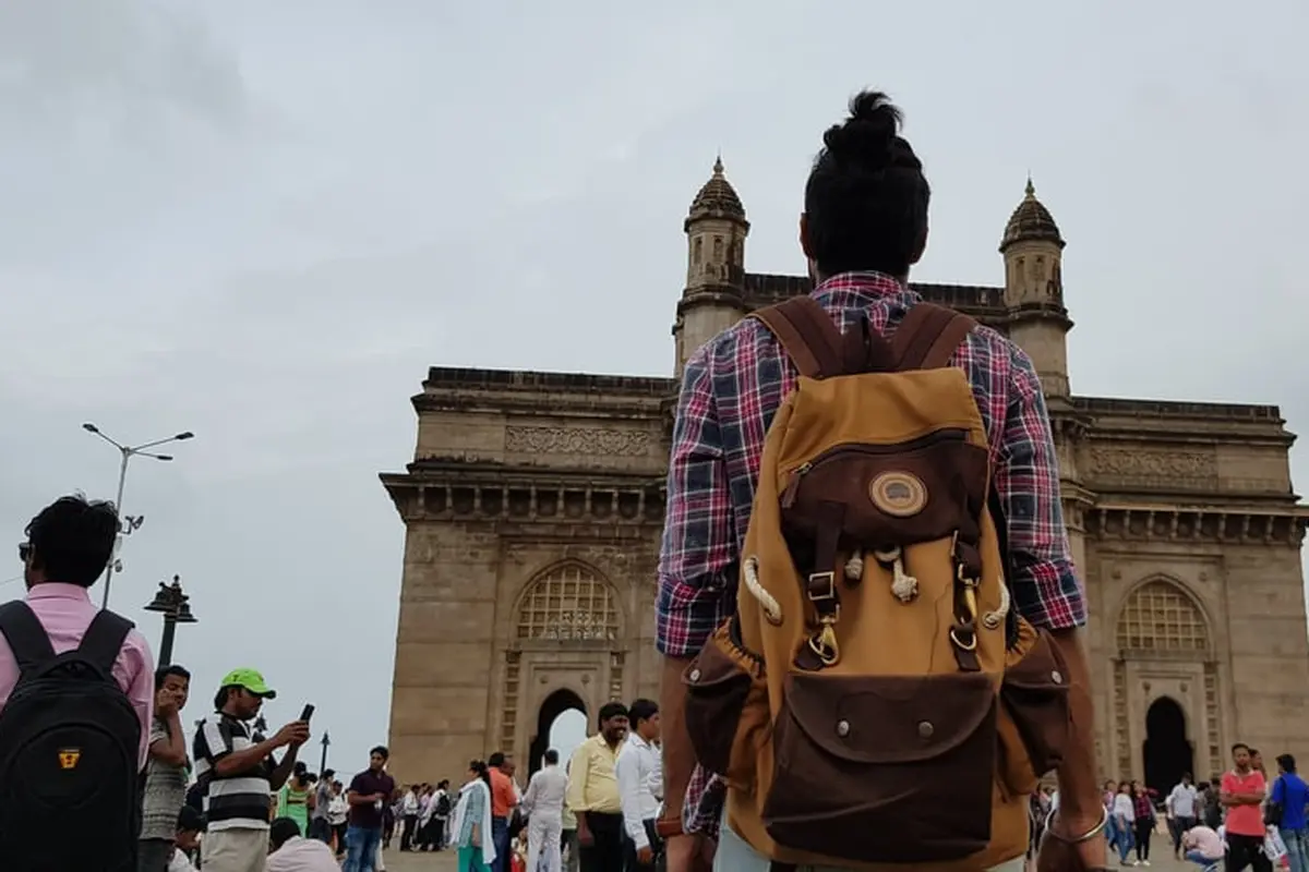 Ilustrasi turis di India